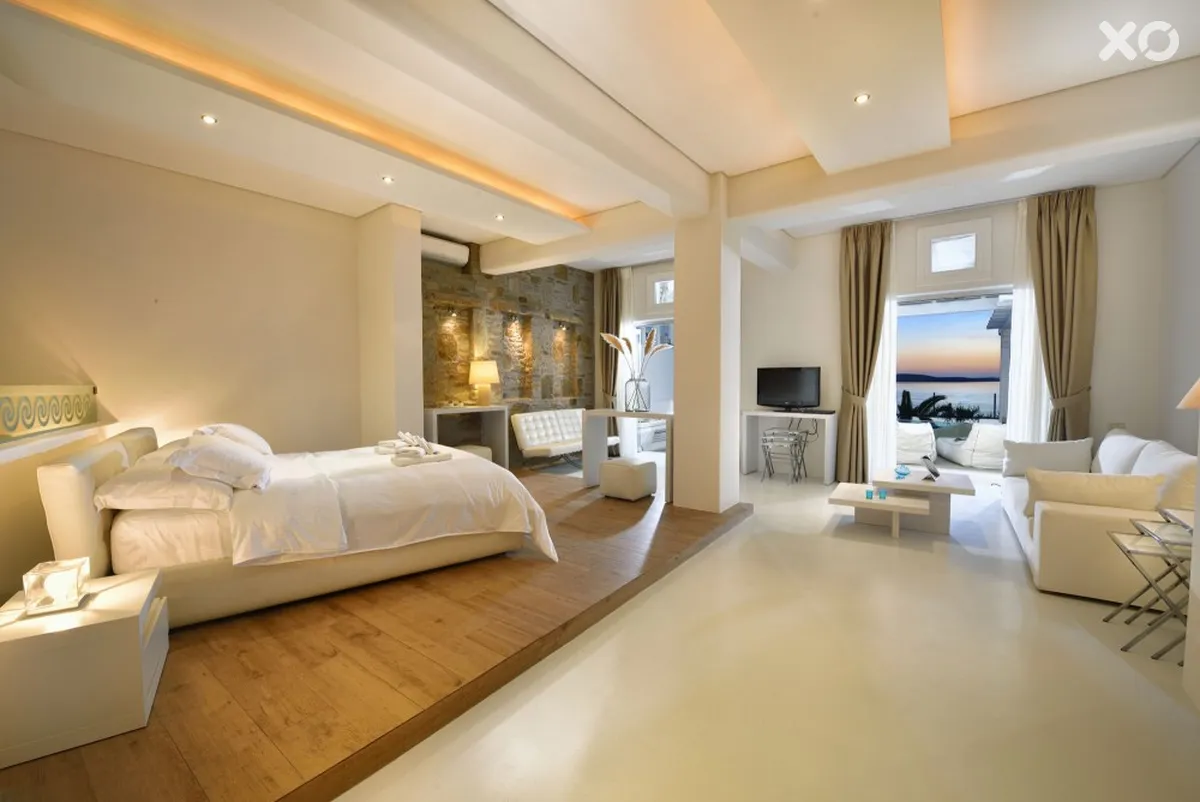 Saint John Hotel & Villas