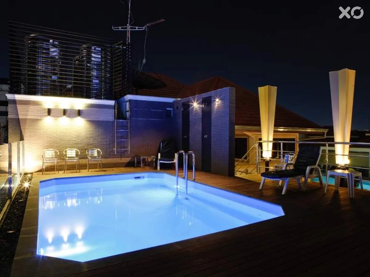 Inn House Hotel