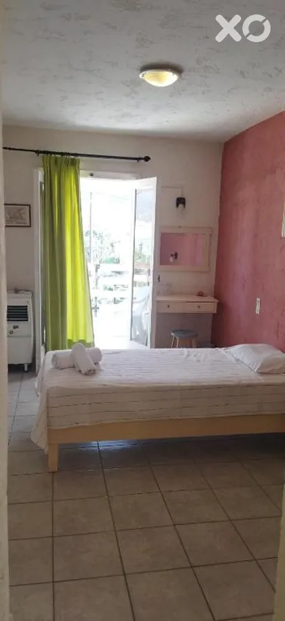 Cleo Rooms