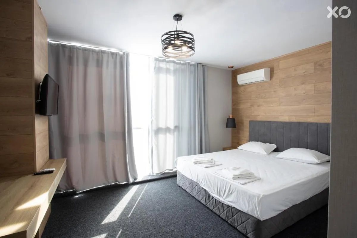 Avenue Hotel Deluxe