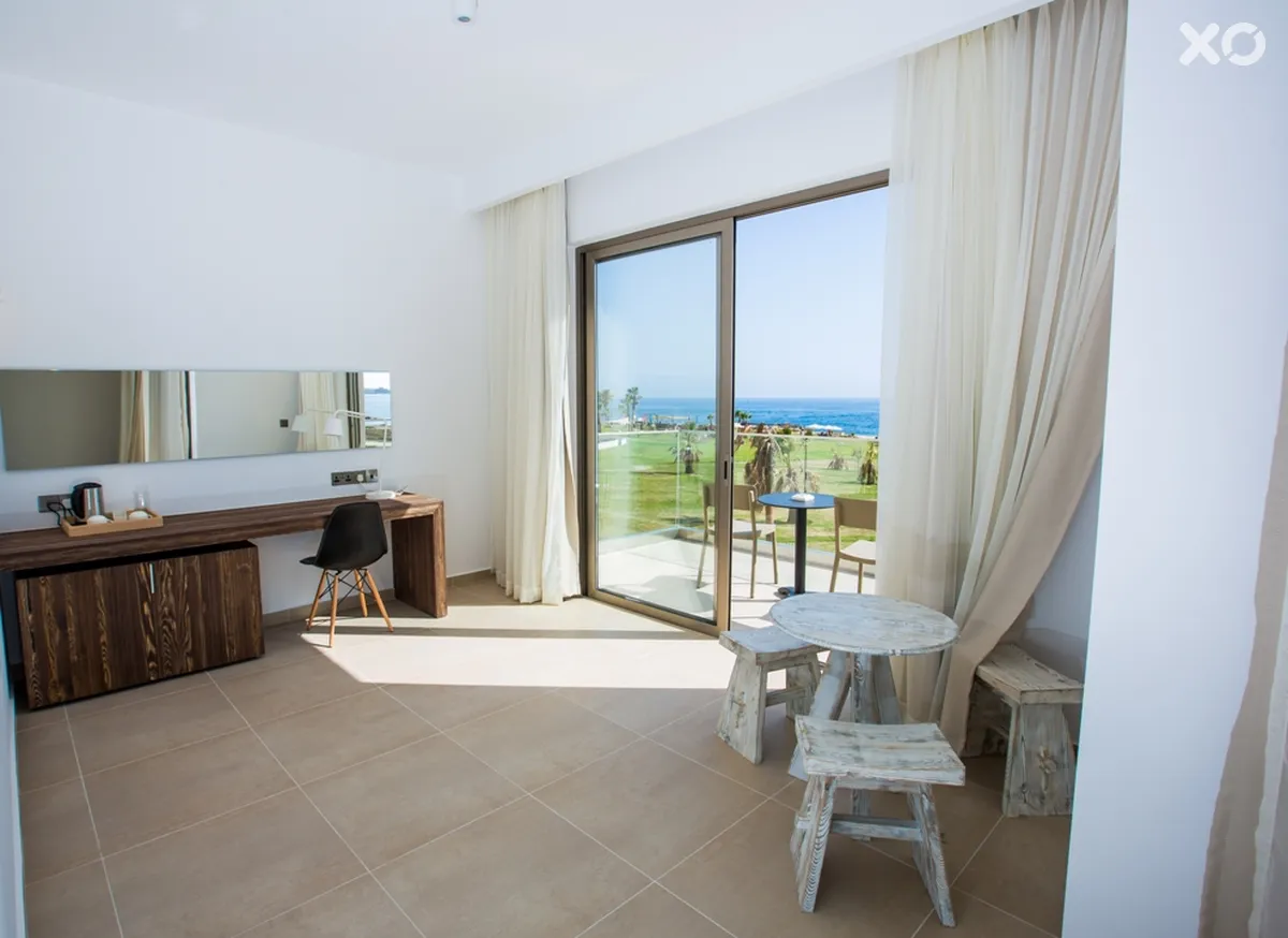 Amphora Beach Resort & Suites