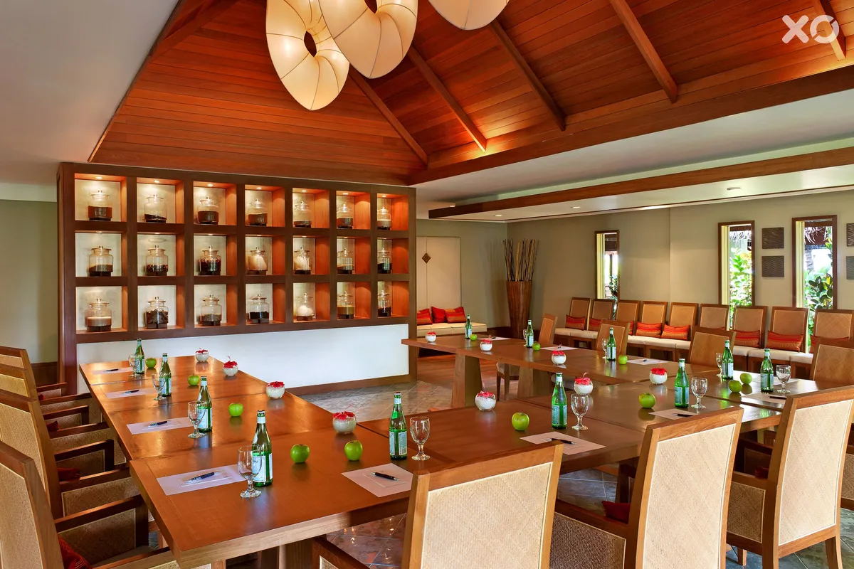 Sheraton Maldives Full Moon Resort & Spa