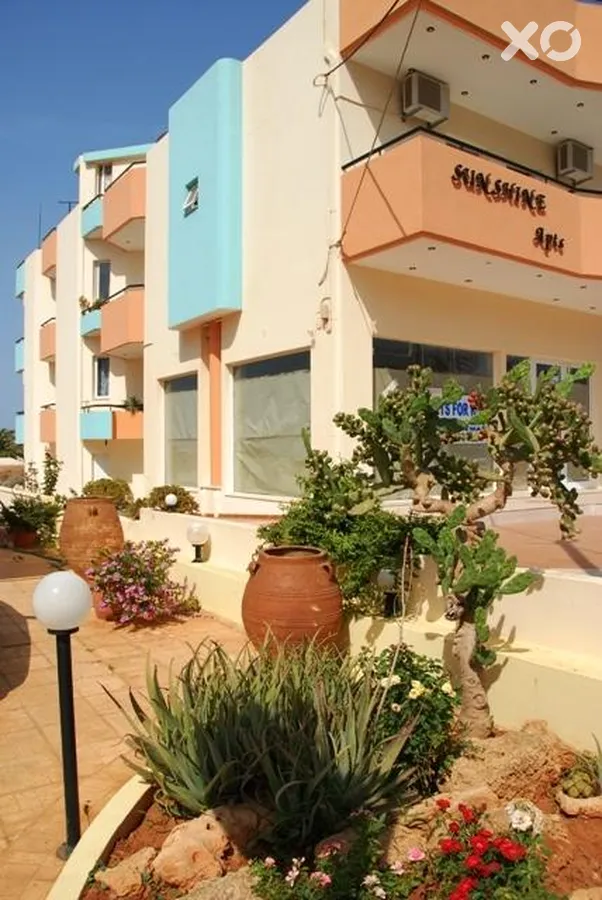 Sunshine Apartments Garden