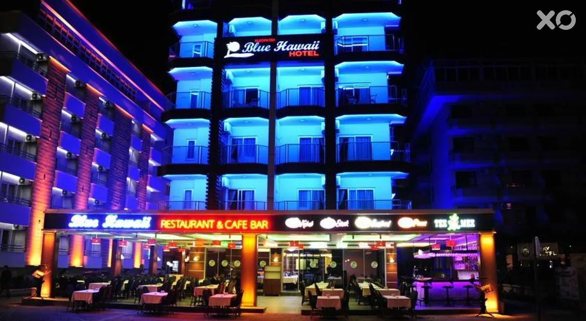 Kleopatra Blue Hawaii Hotel