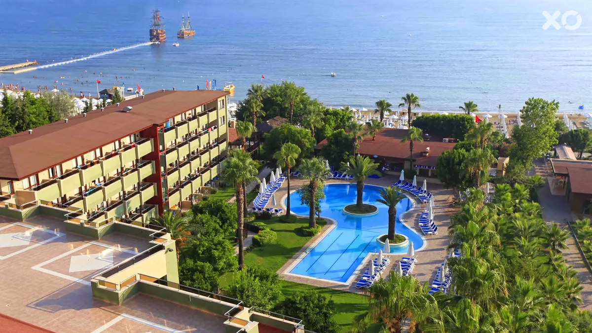 Grand Side Hotel