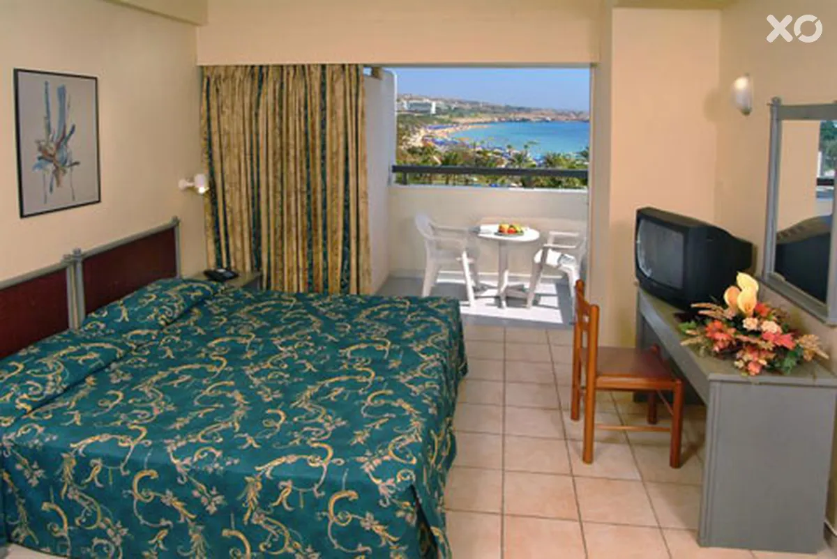 Nelia Beach Hotel & Spa