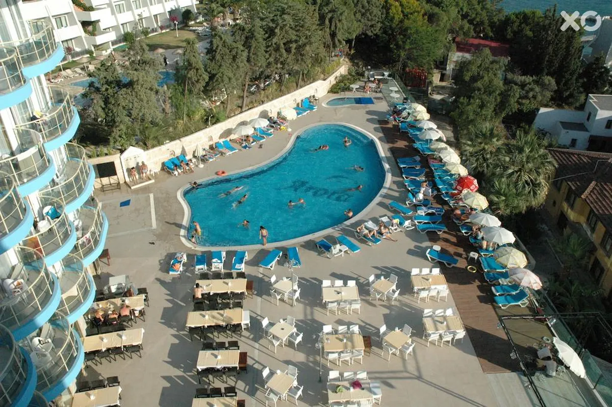 Arora Hotel