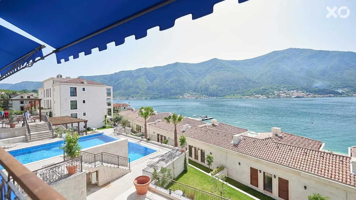 Huma Kotor Bay