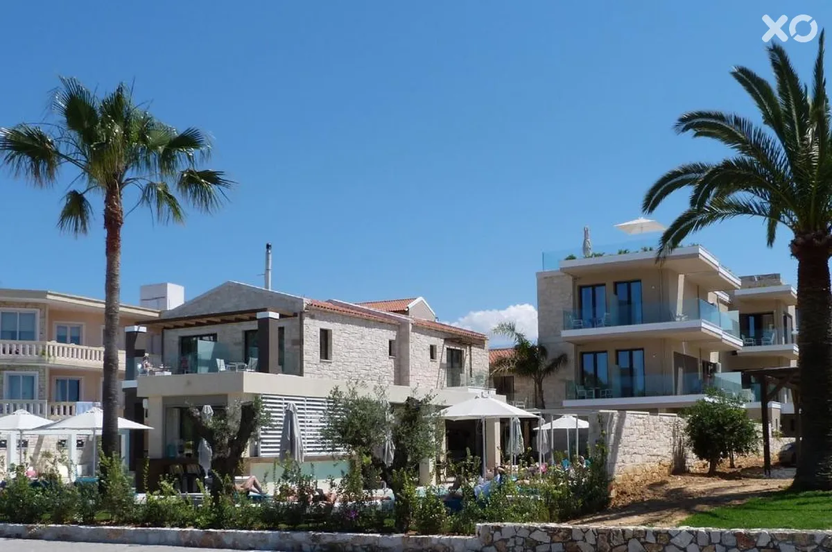 Airis Boutique & Suites