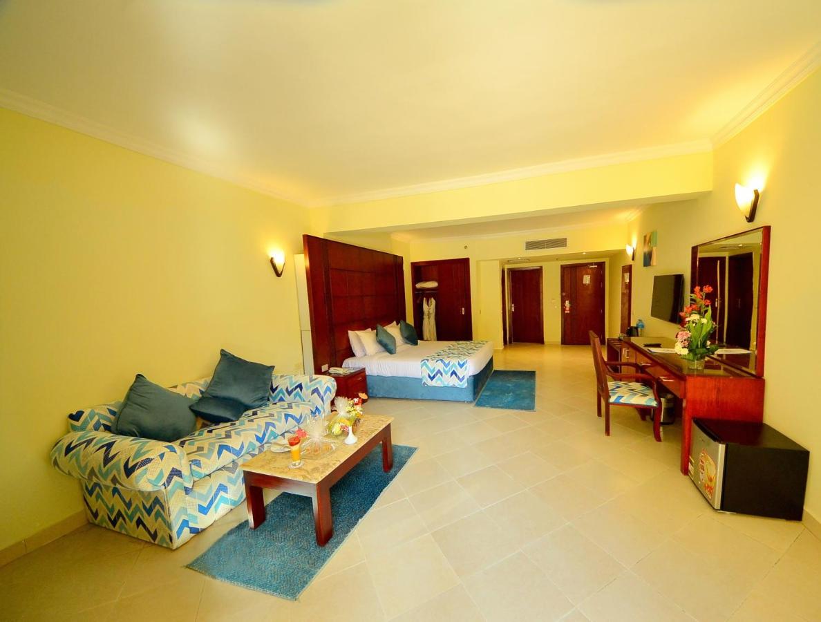 Sea Beach Aqua Park Resort