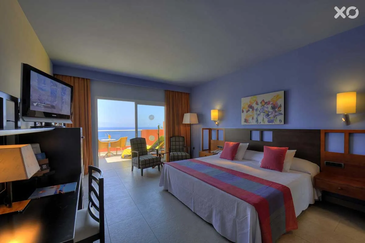 Adrian Hoteles Roca Nivaria Gran