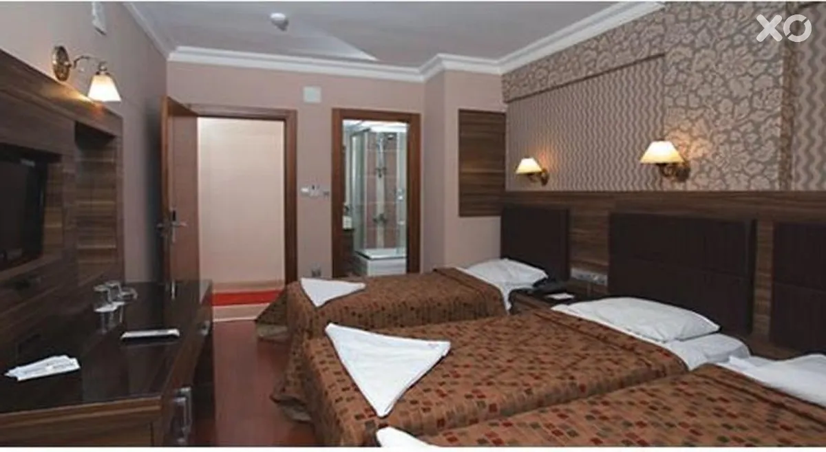 Bazaar Hotel