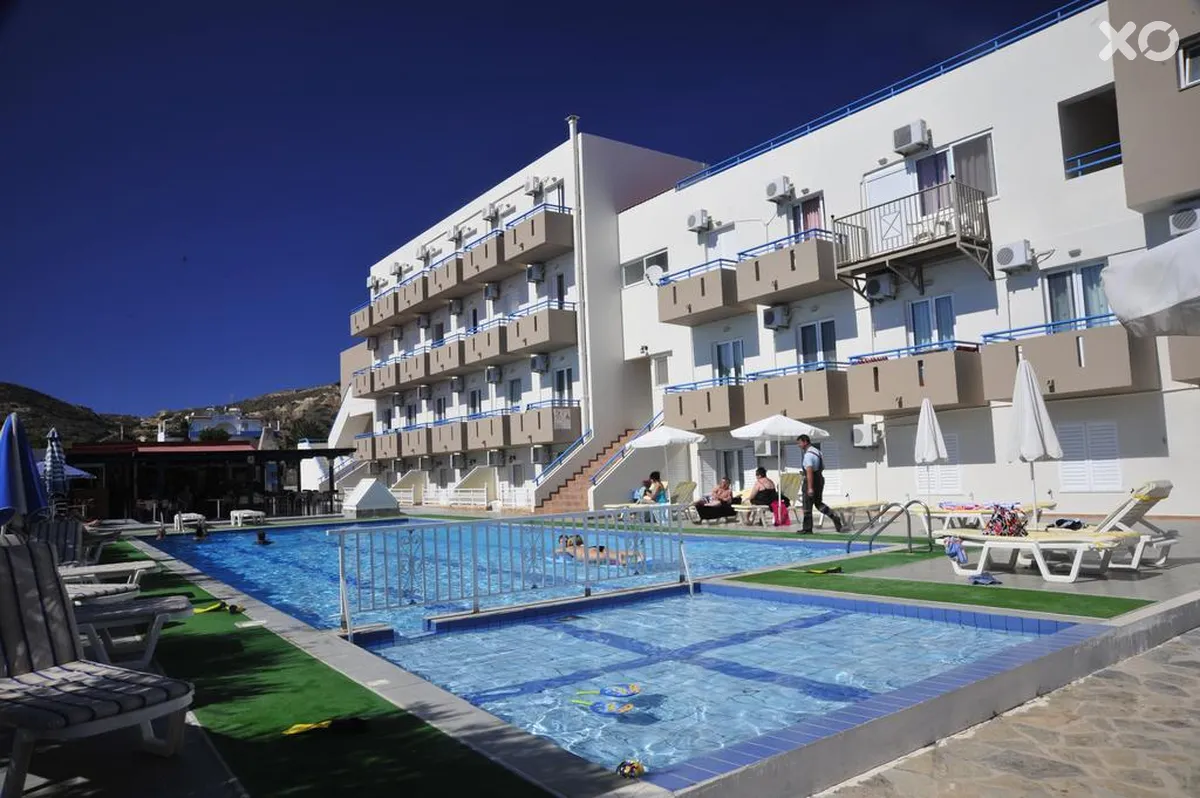 Athinoula Hotel