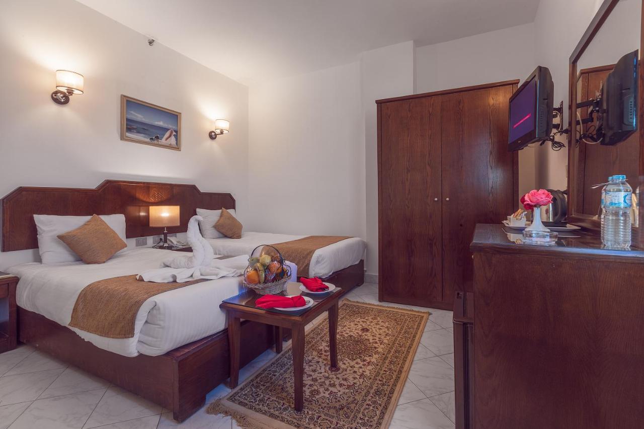 MinaMark Beach Resort