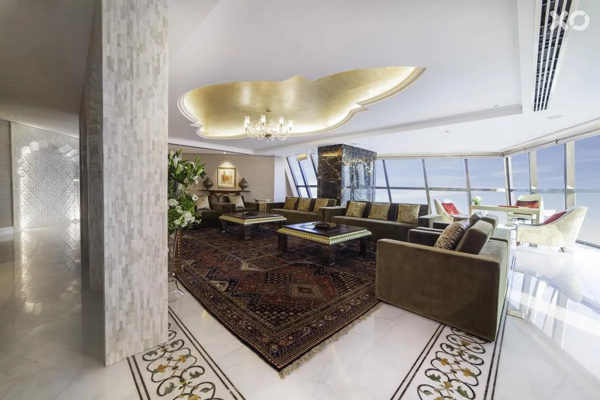 Bab Al Qasr Hotel & Residences