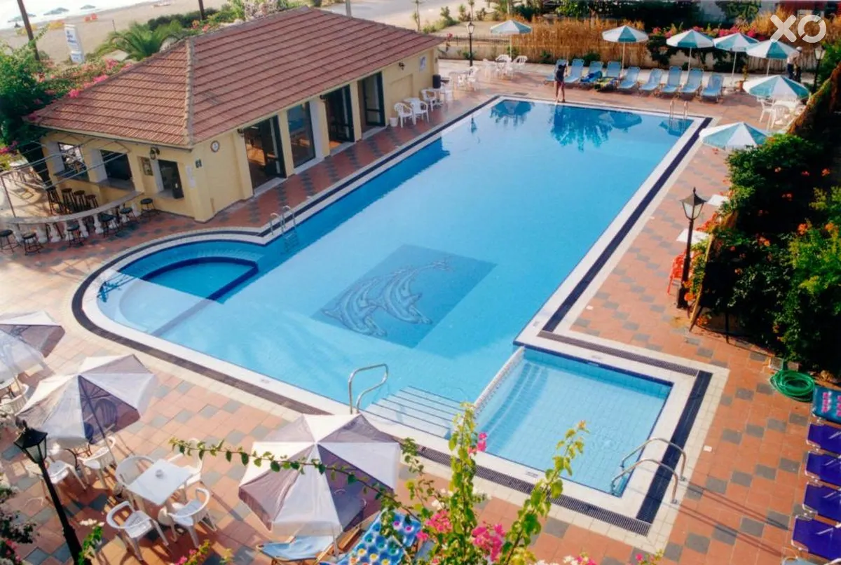 Tara Beach Hotel