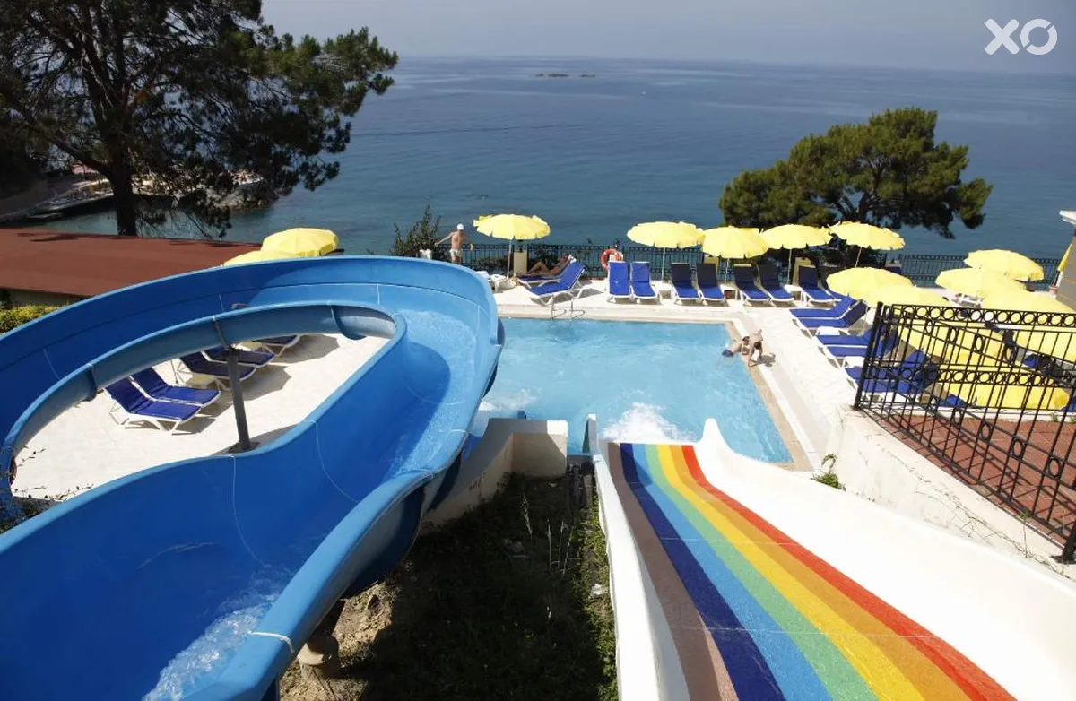Aska Bayview Resort