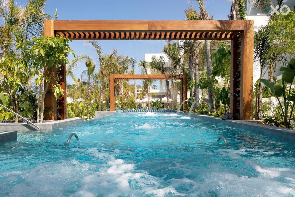 Amavi Hotel