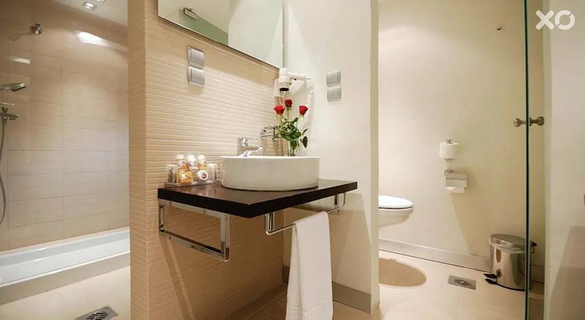 Capsis Hotel