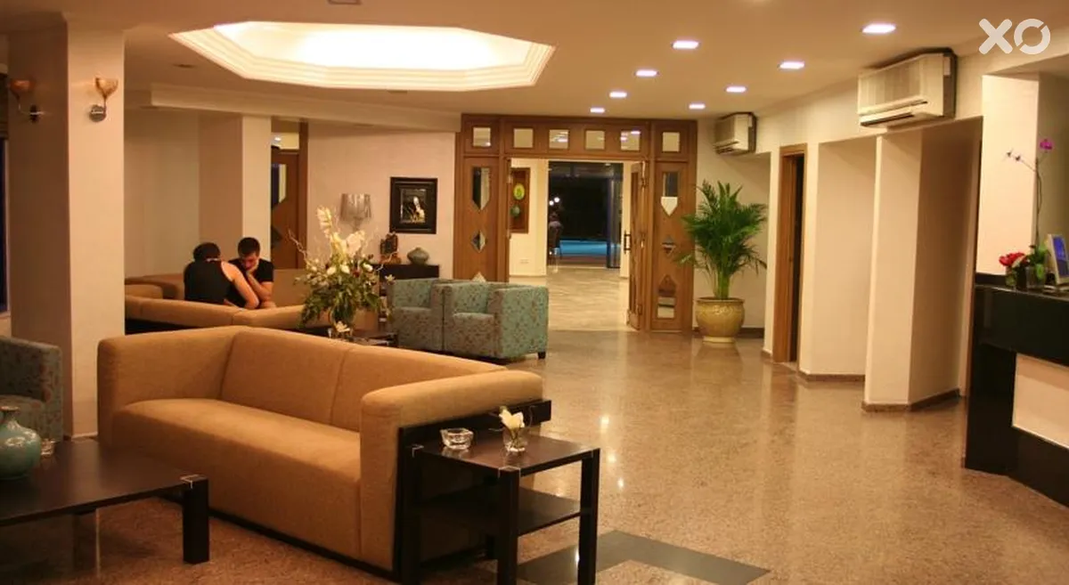 Elysee Beach Hotel