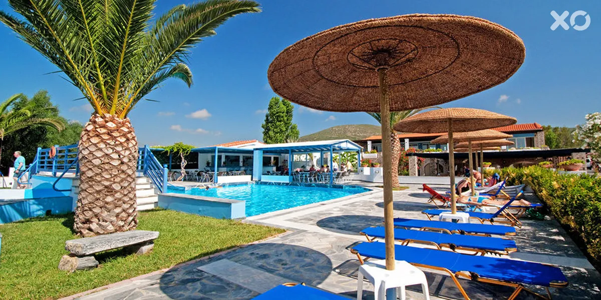 Zefiros Beach Hotel
