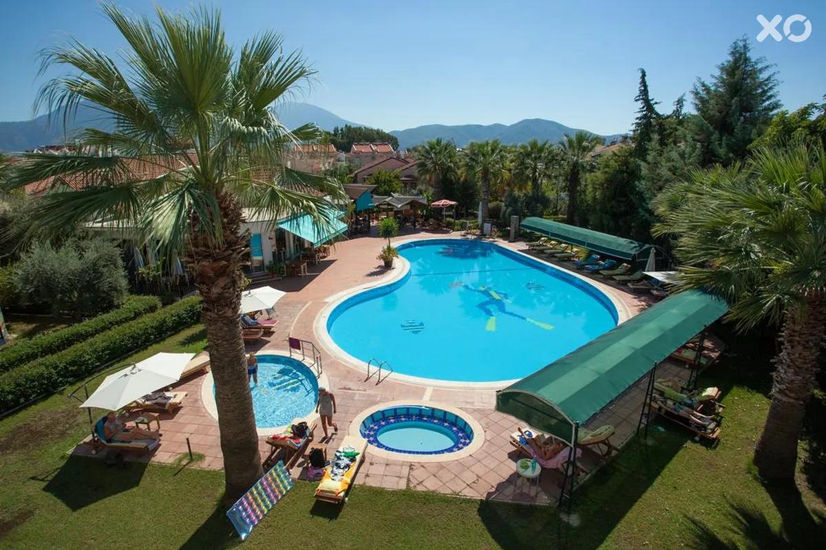 Rebin Beach Hotel