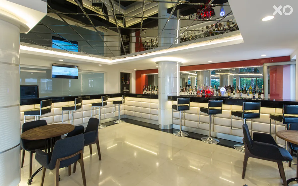 Falcon Club Hotel