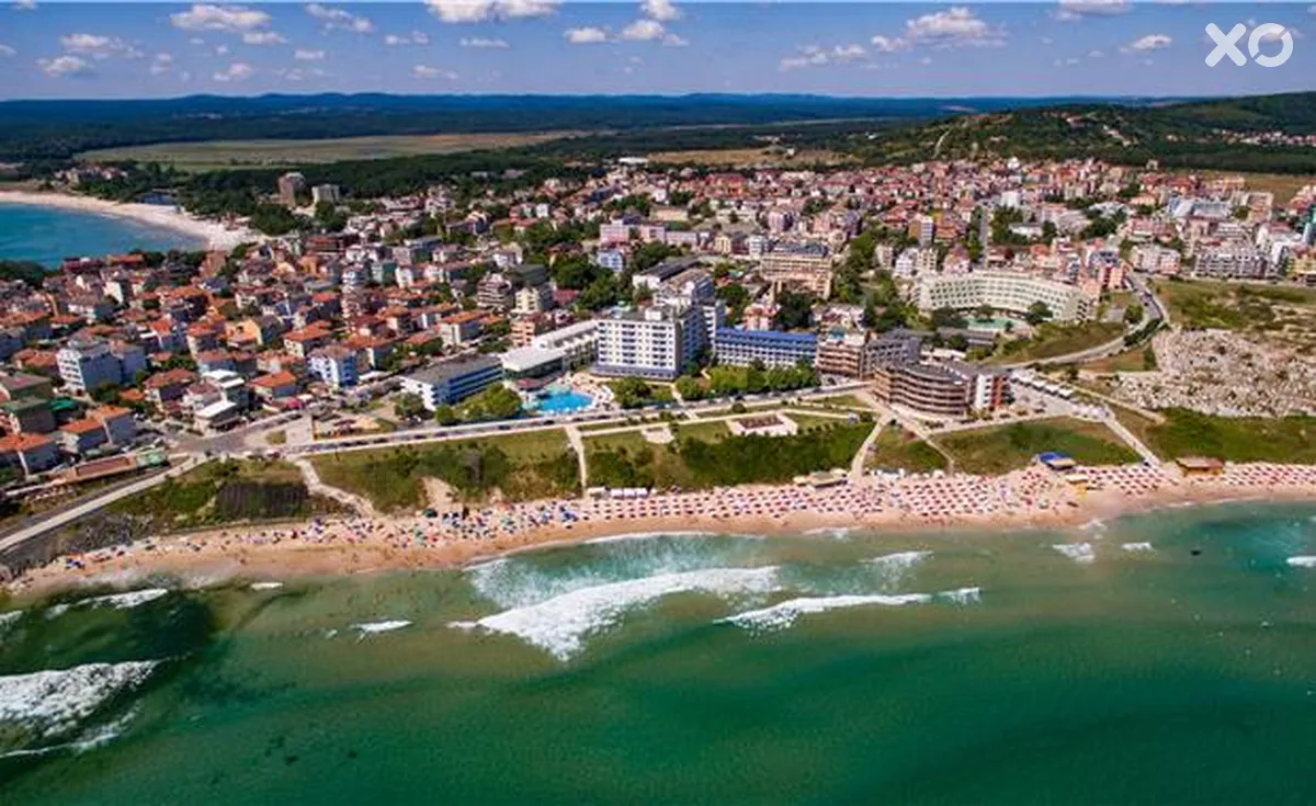 Perla Beach Resort Hotel