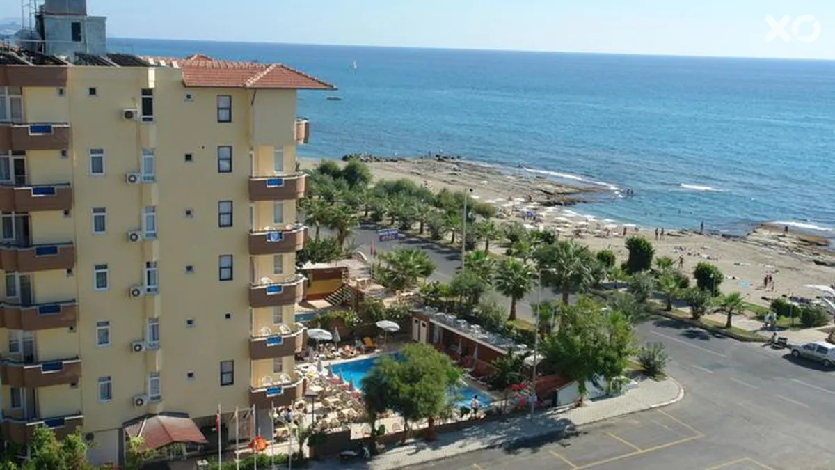 Semt Luna Beach Hotel