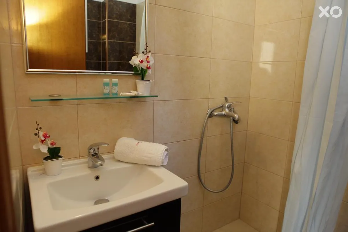 Sarantis Hotel