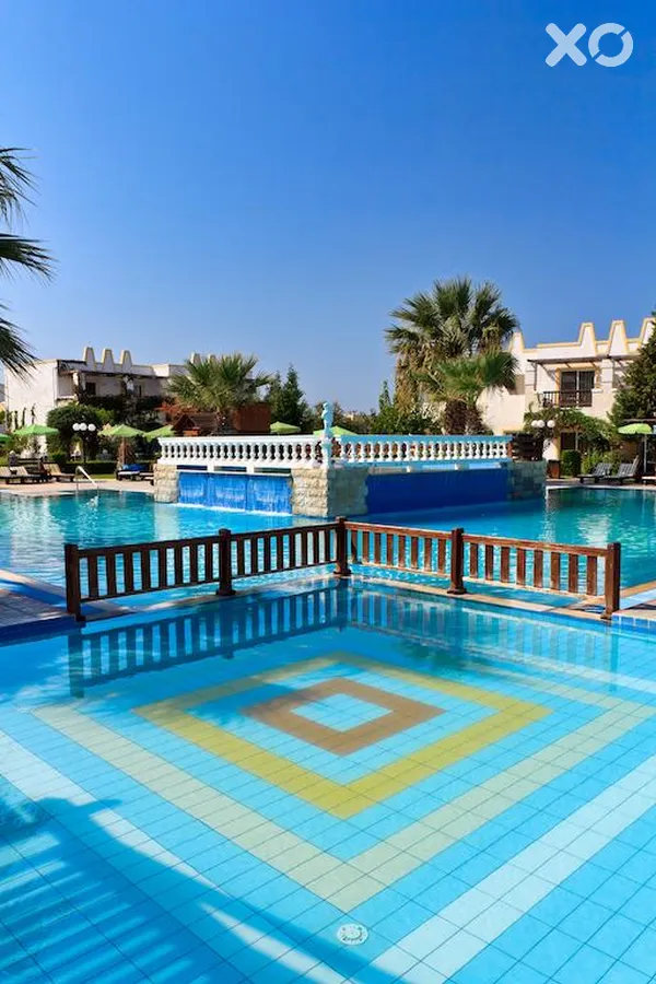 Gaia Royal Hotel
