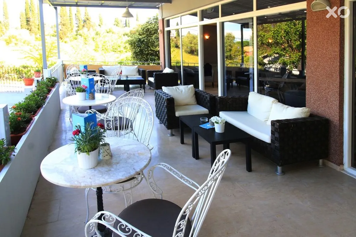 Silver Bay Hotel