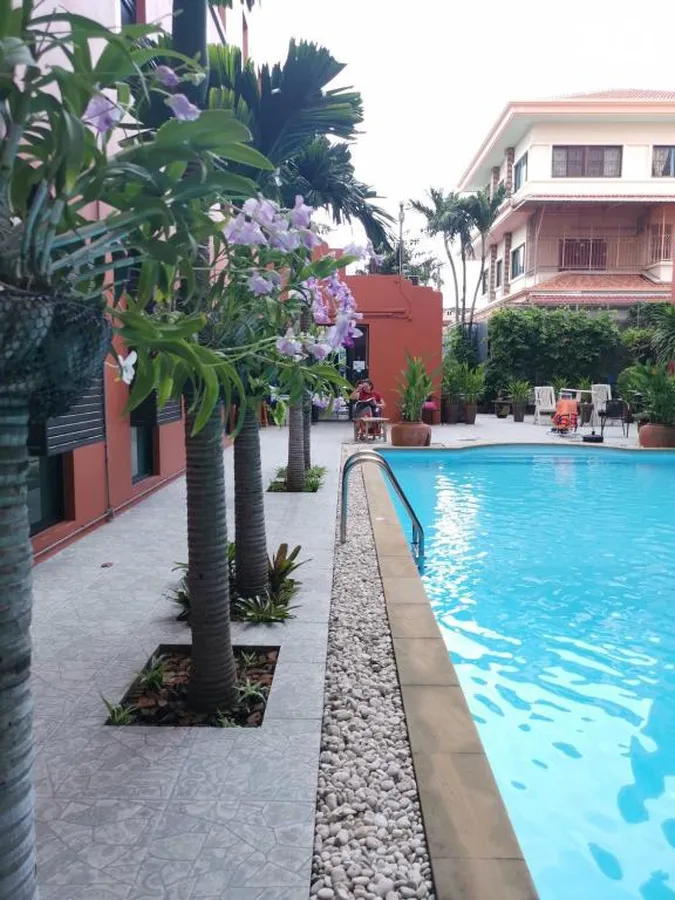 Baansuanprannok Hotel