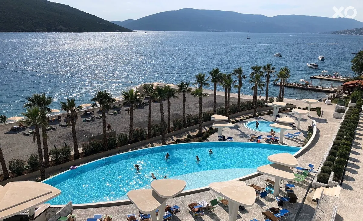 Carine Hotel Kumbor Superior
