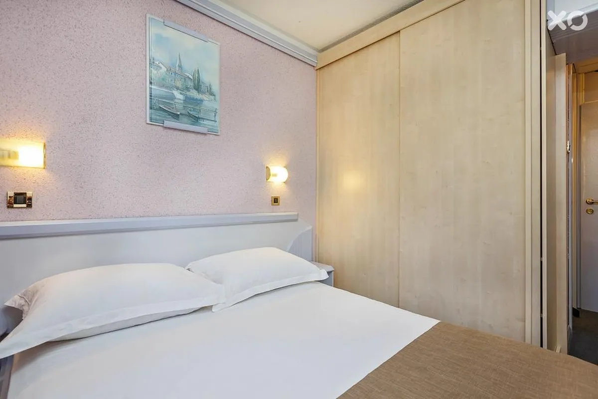 Plavi Hotel