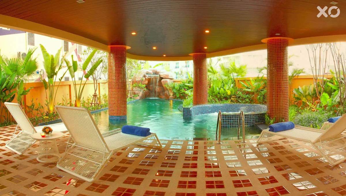 Nova Gold Hotel