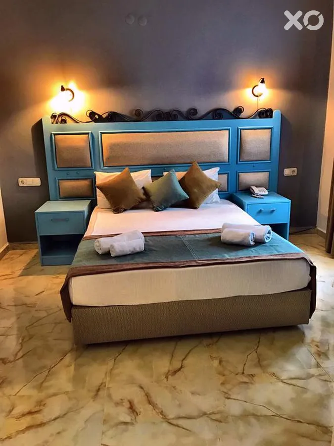 Atrium Hotel