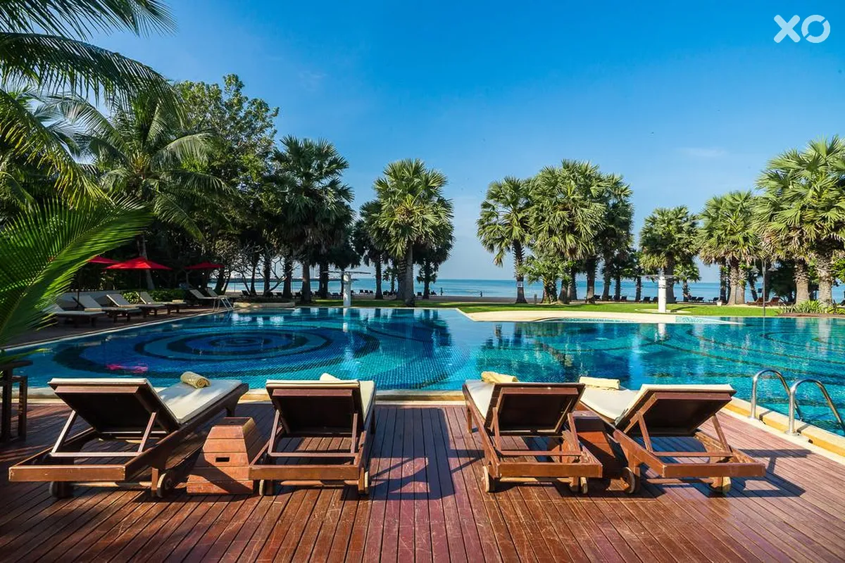 Ravindra Beach Resort & Spa