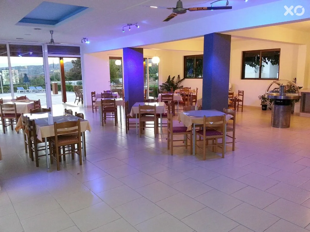 Zoes Hotel Studios