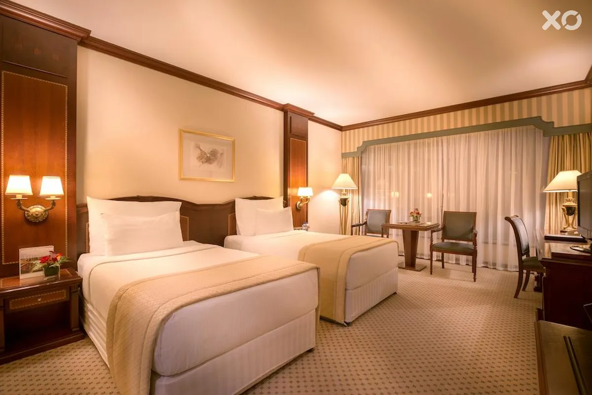 Corniche Hotel Abu Dhabi