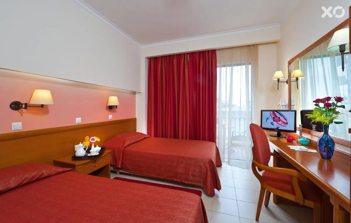 Nefeli Hotel
