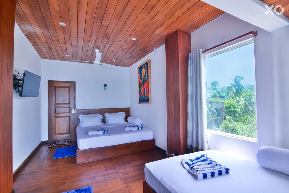 Wave Beach Resort
