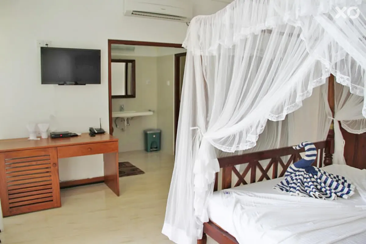 Neptune Bay Hotel