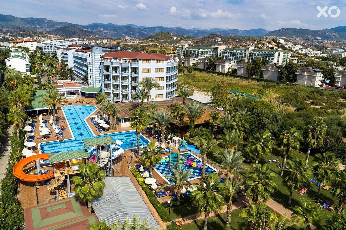 Caretta Beach Hotel