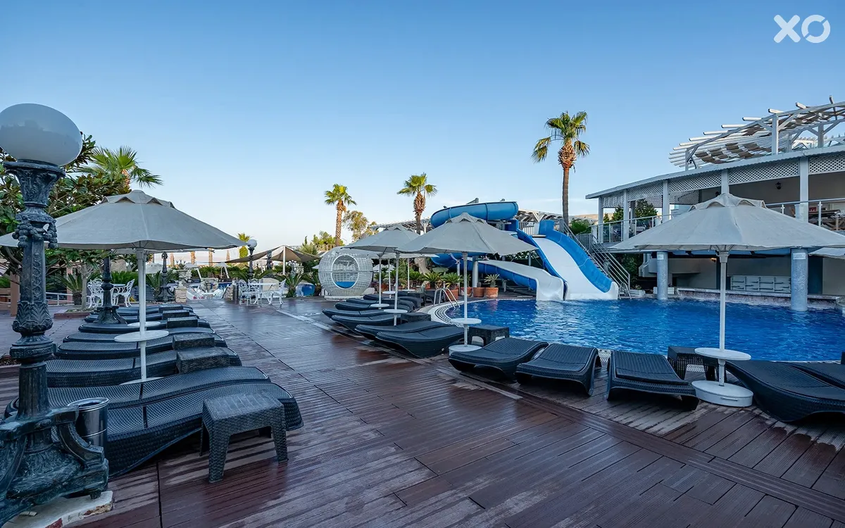 Golden Beach Resort & Spa
