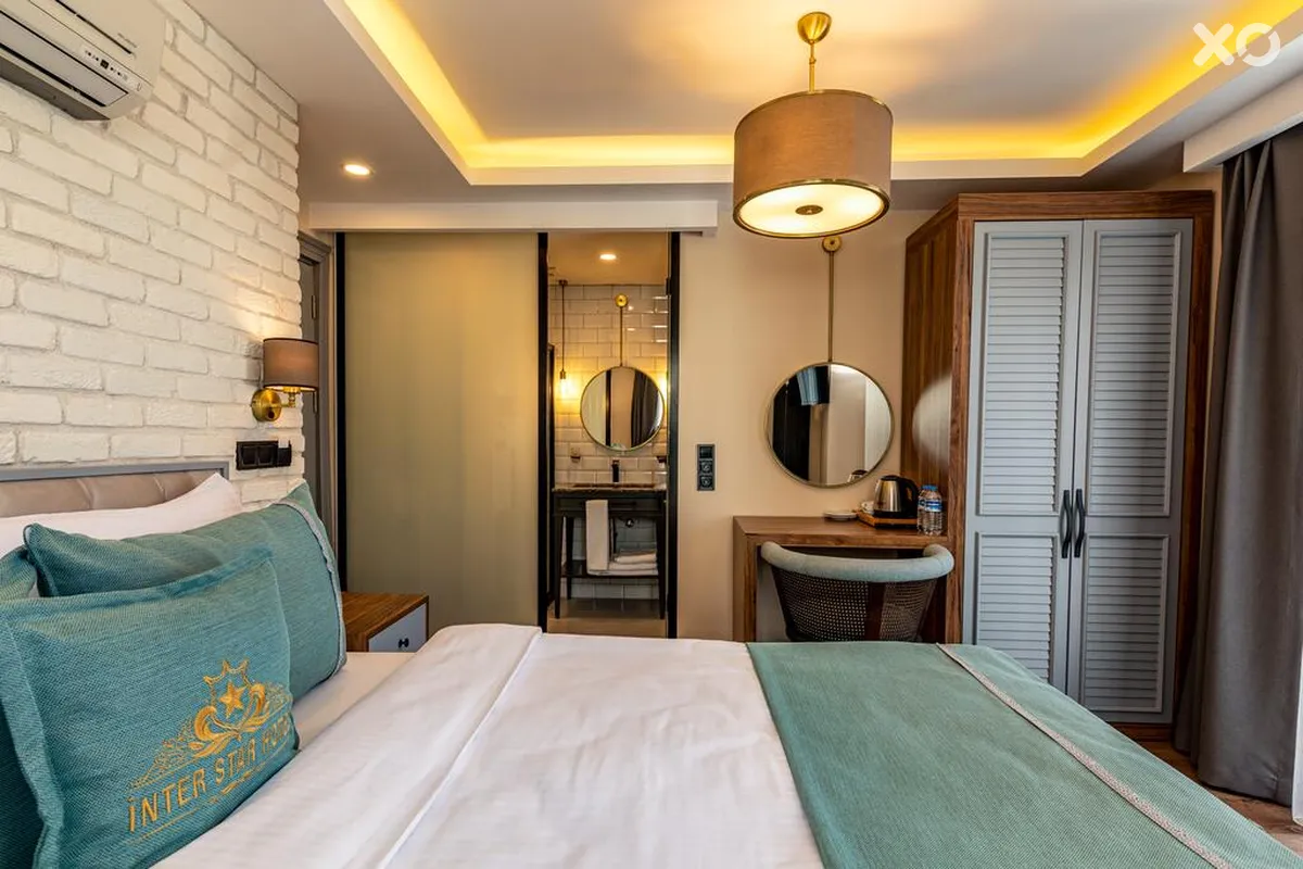 Interstar Hotel