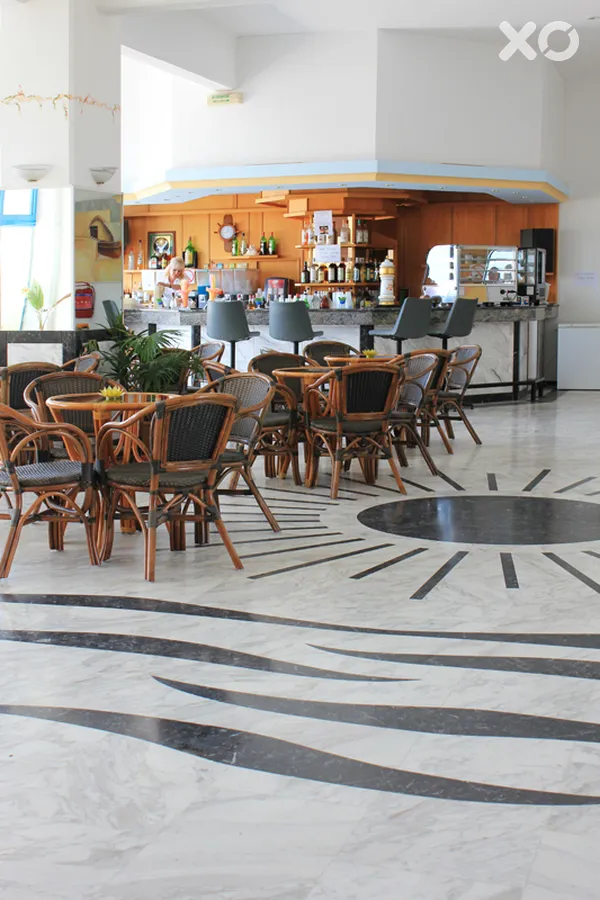 Kamari Beach Hotel