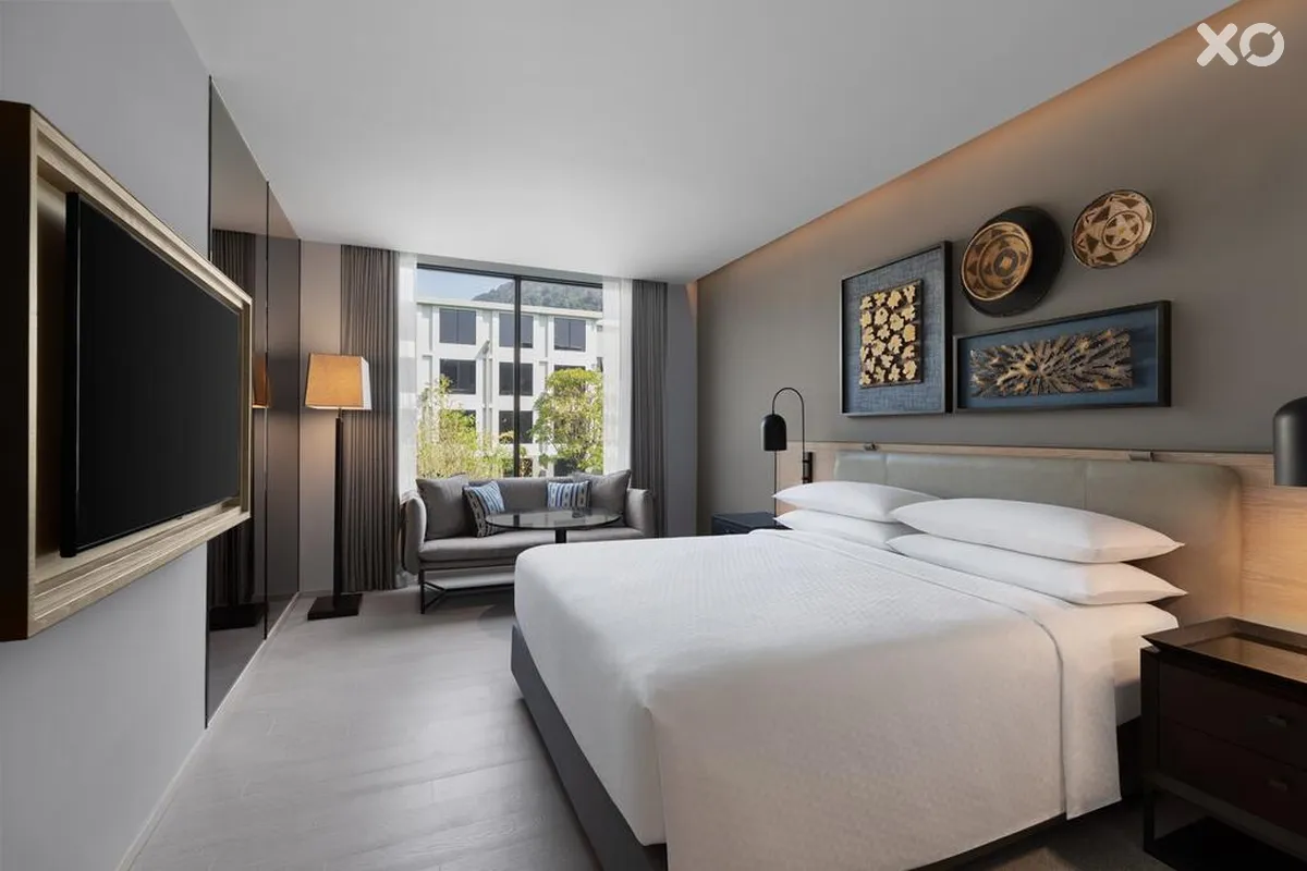 Four Points by Sheraton Phuket Patong Beach Resort