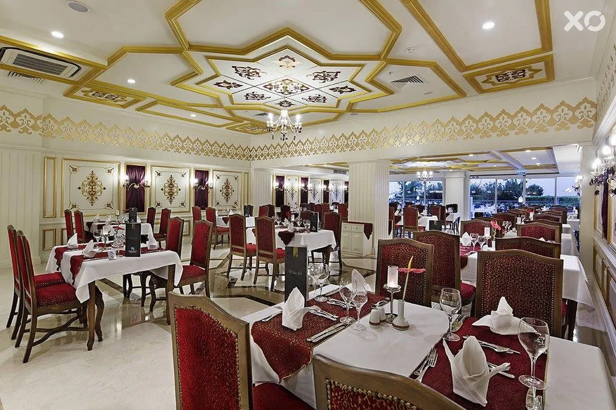 Crystal Palace Luxury Resort & Spa