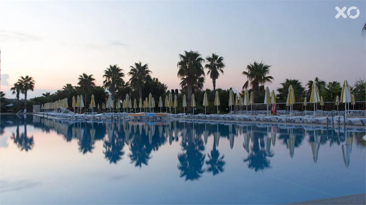 Vonresort Golden Coast Hotel